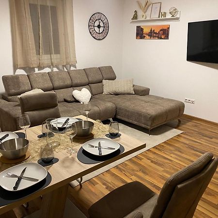 Ferienwohnung Delja Аулендорф Экстерьер фото